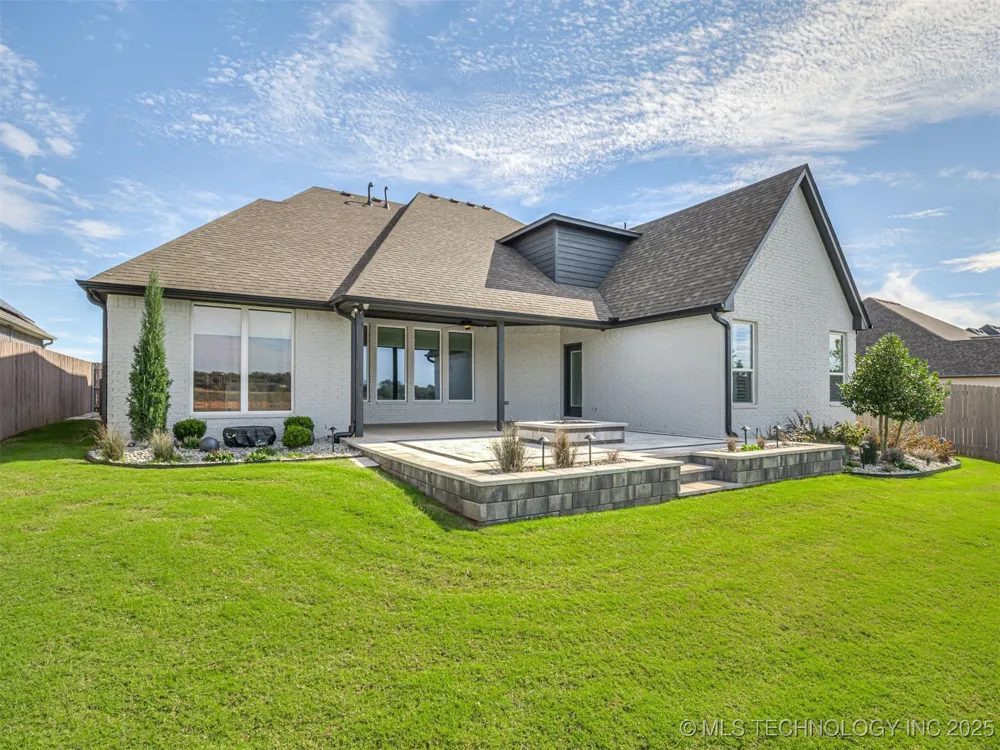 13634 S 20th Place E Bixby, OK 74008