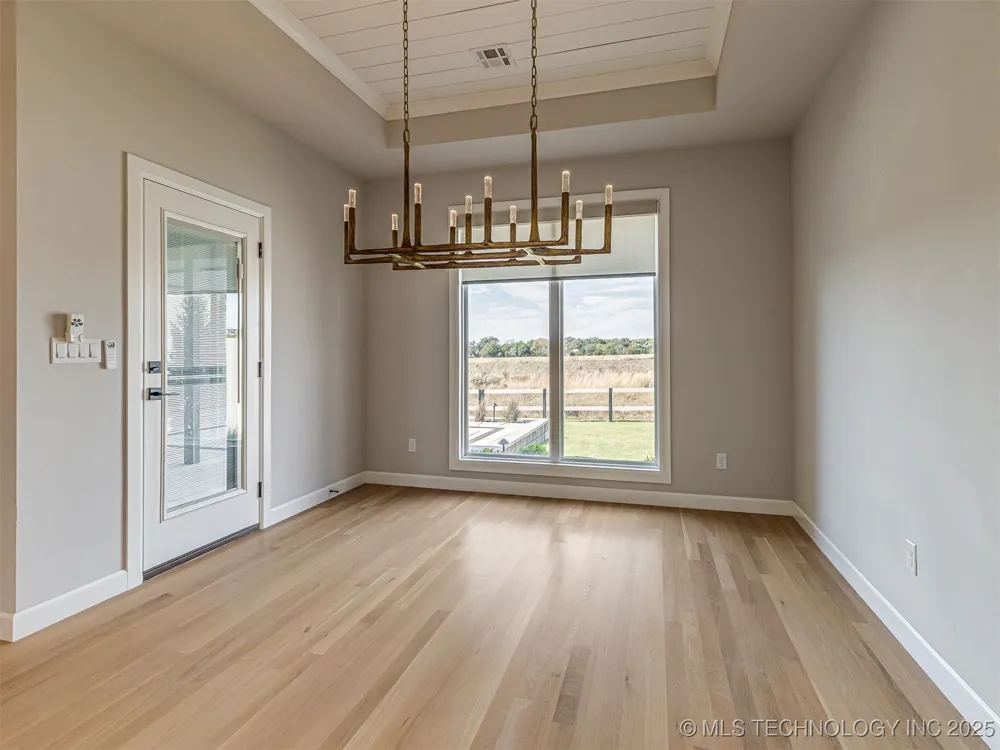 13634 S 20th Place E Bixby, OK 74008