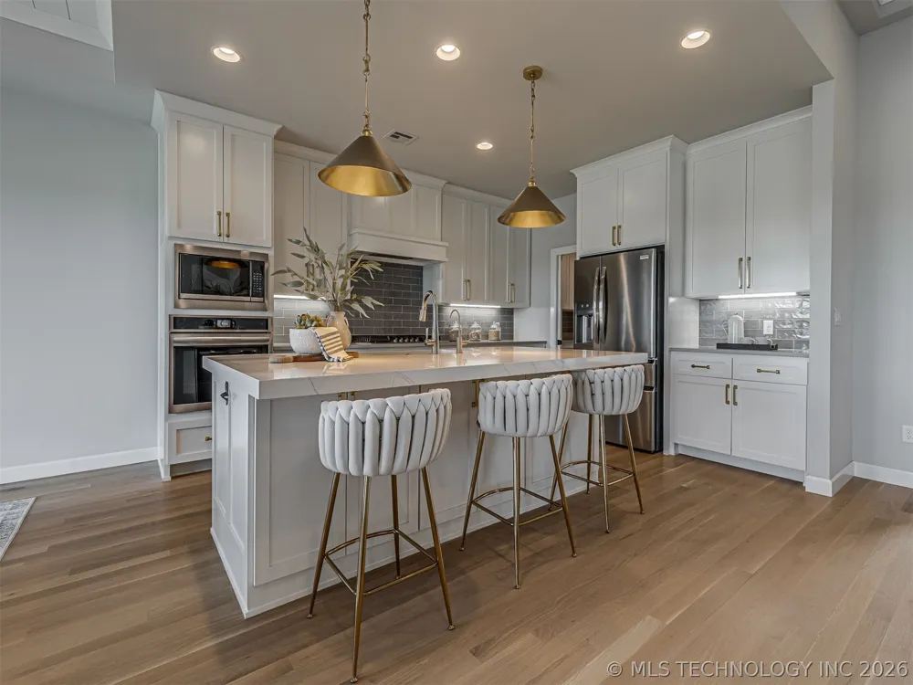 13634 S 20th Place E Bixby, OK 74008