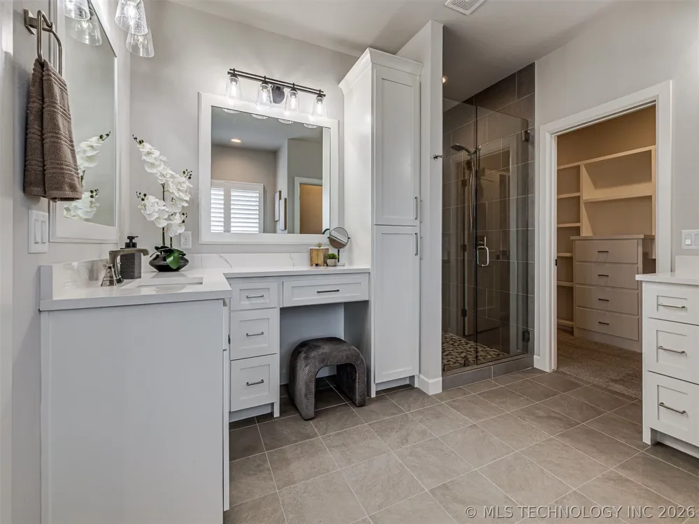 13634 S 20th Place E Bixby, OK 74008