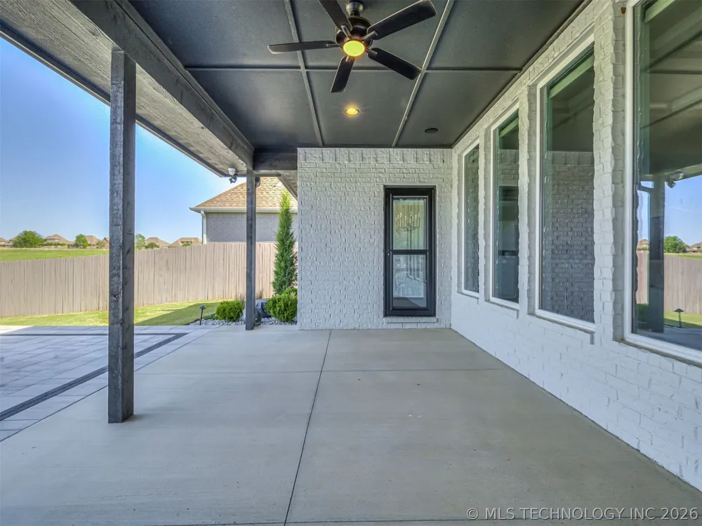 13634 S 20th Place E Bixby, OK 74008
