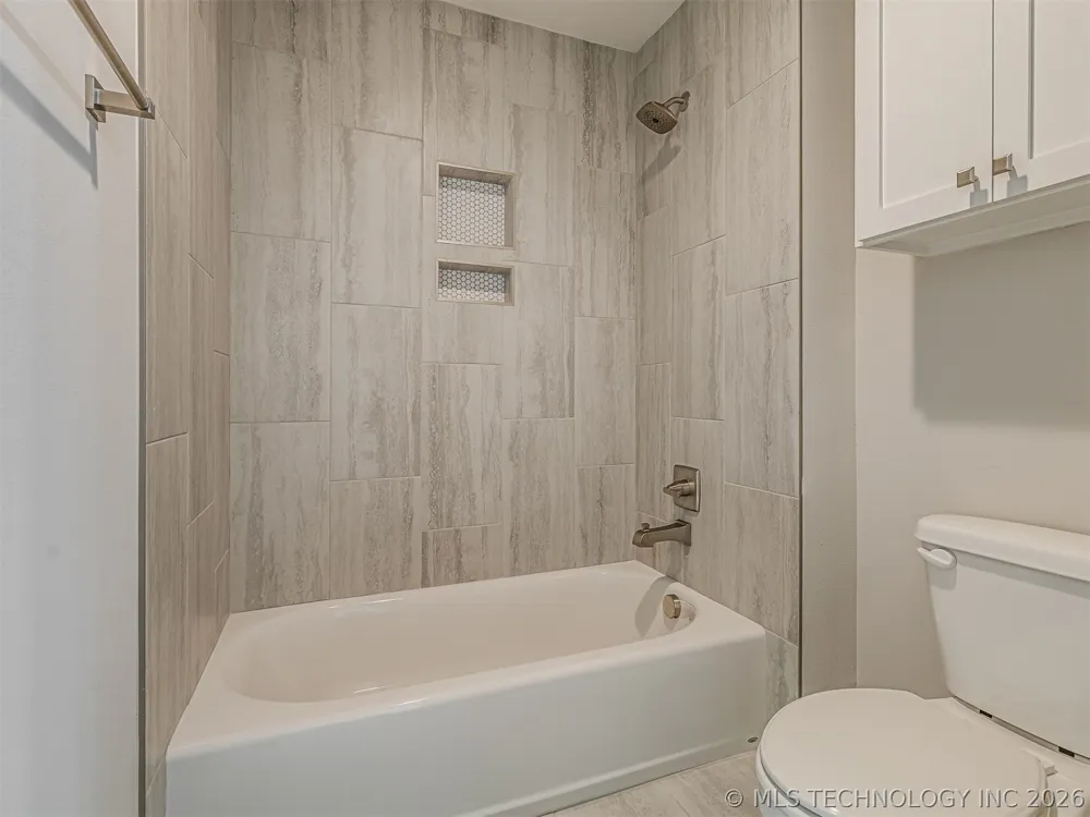 13634 S 20th Place E Bixby, OK 74008