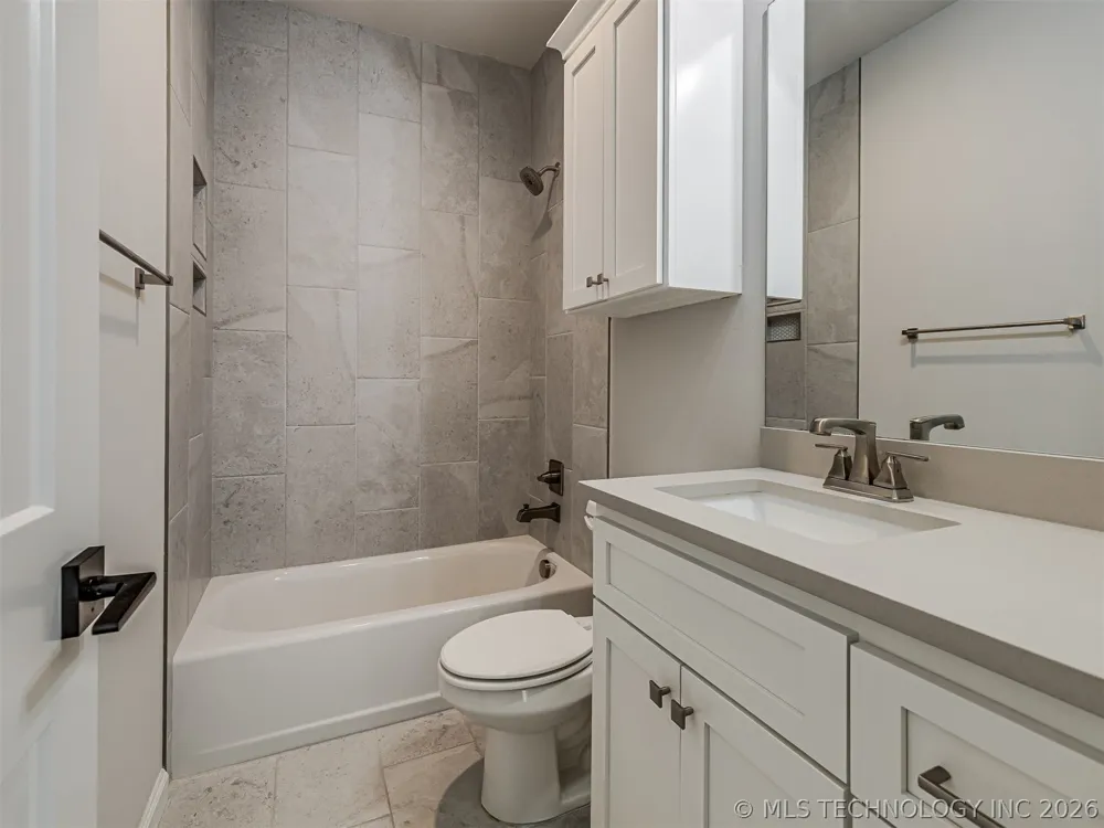 13634 S 20th Place E Bixby, OK 74008