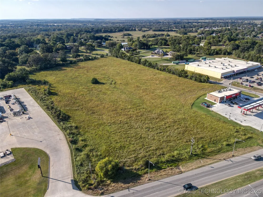 2067 S Mississippi Atoka, OK 74525