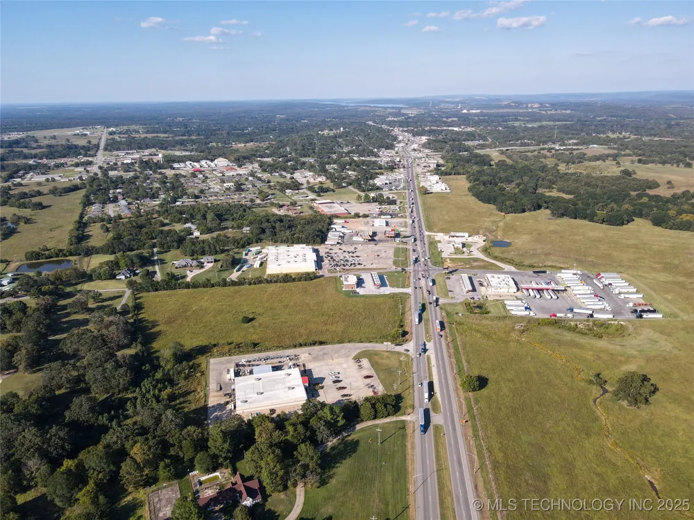 2067 S Mississippi Atoka, OK 74525