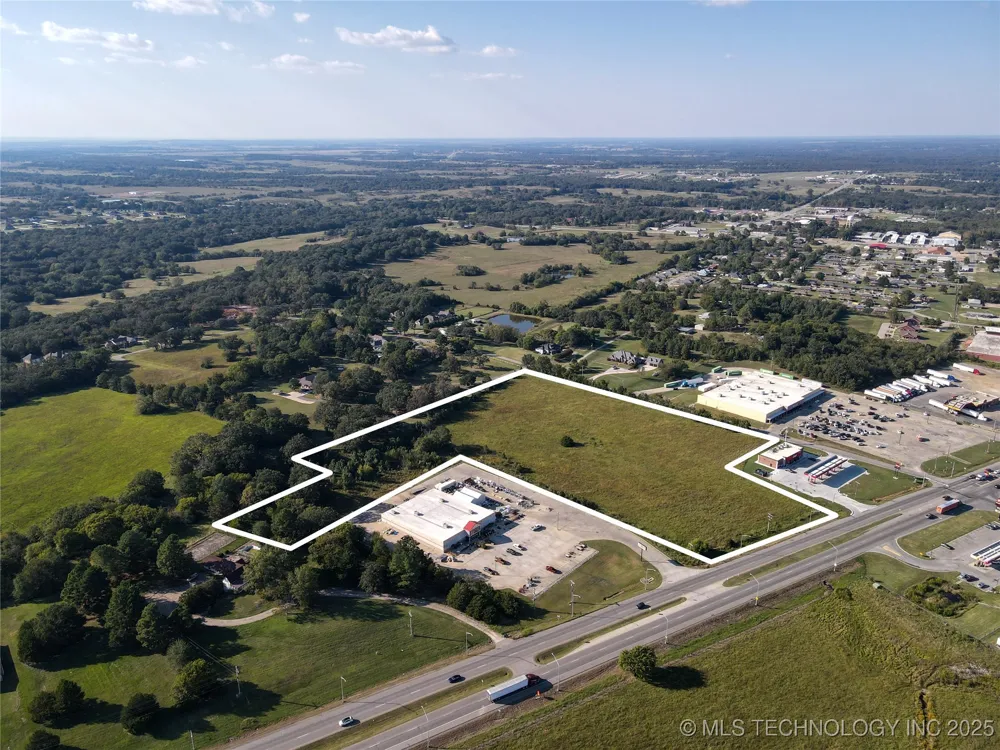 2067 S Mississippi Atoka, OK 74525