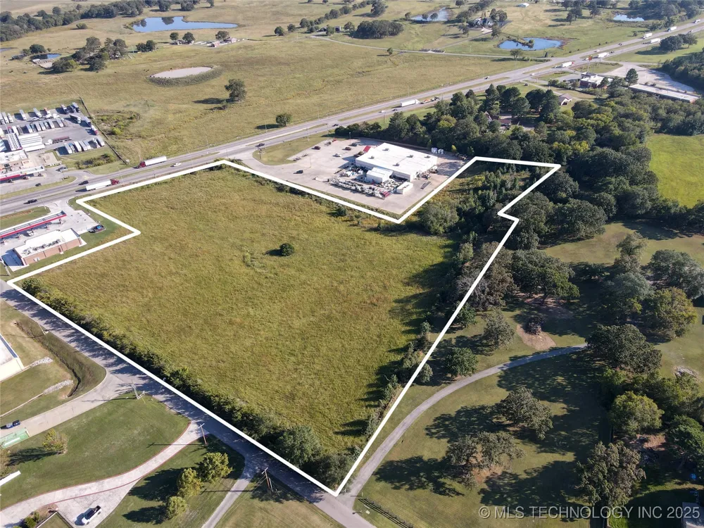 2067 S Mississippi Atoka, OK 74525