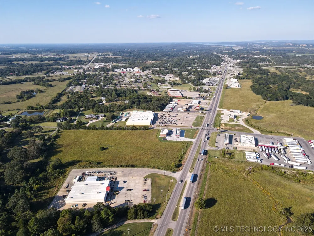 2067 S Mississippi Atoka, OK 74525