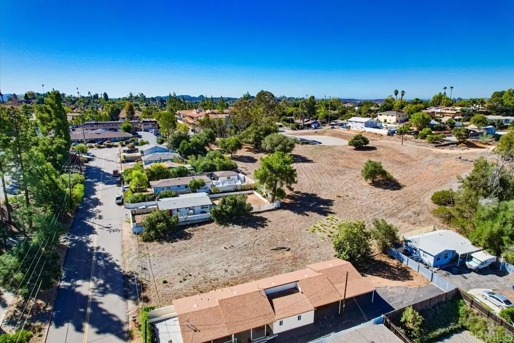 502 E Elder Street Fallbrook, CA 92028