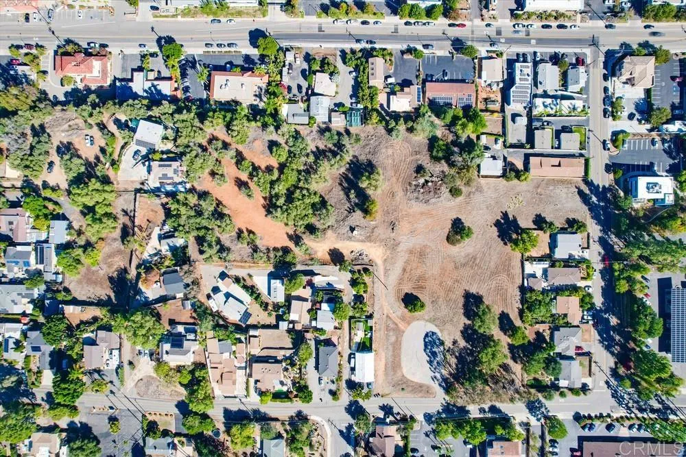 502 E Elder Street Fallbrook, CA 92028