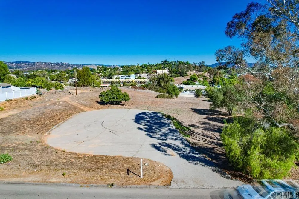 502 E Elder Street Fallbrook, CA 92028