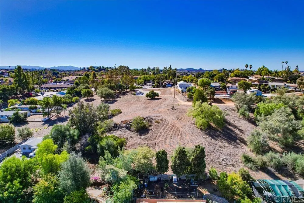 502 E Elder Street Fallbrook, CA 92028