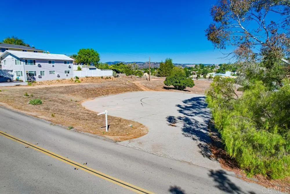 502 E Elder Street Fallbrook, CA 92028