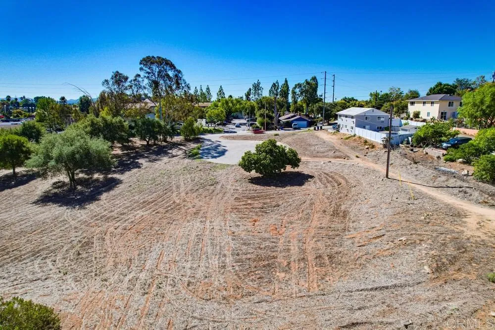 502 E Elder Street Fallbrook, CA 92028
