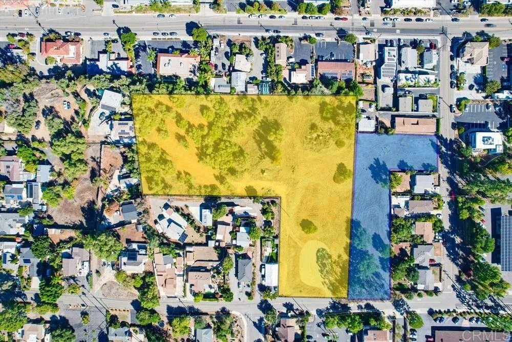 502 E Elder Street Fallbrook, CA 92028