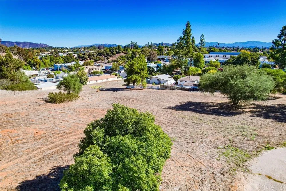 502 E Elder Street Fallbrook, CA 92028