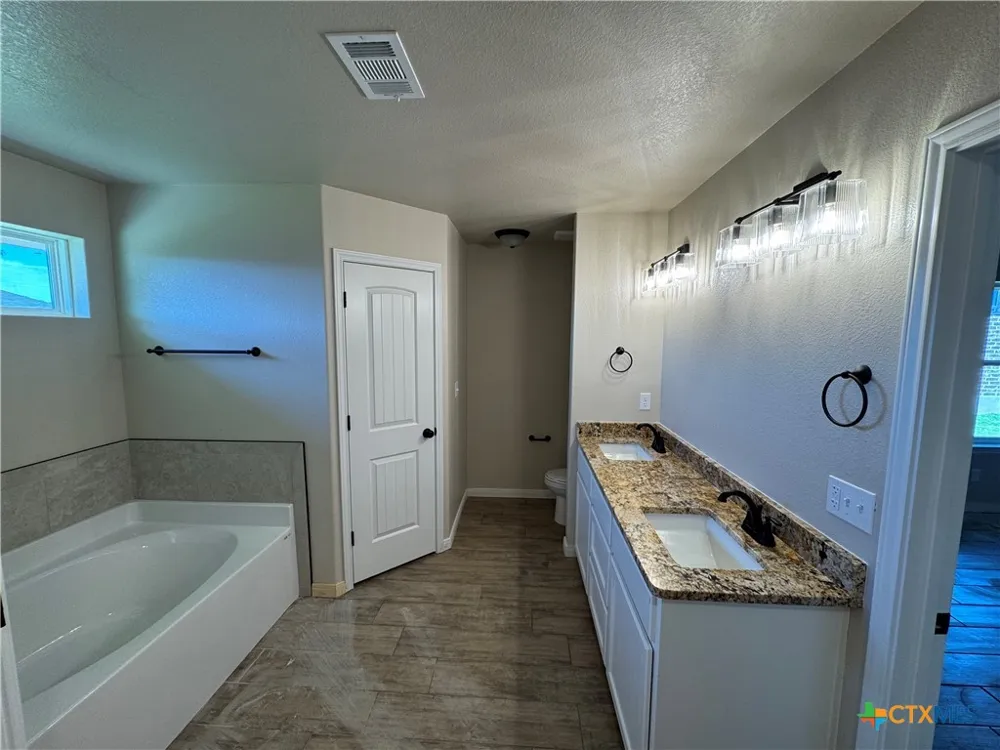 2540 Cowgirl Trail Belton, TX 76513