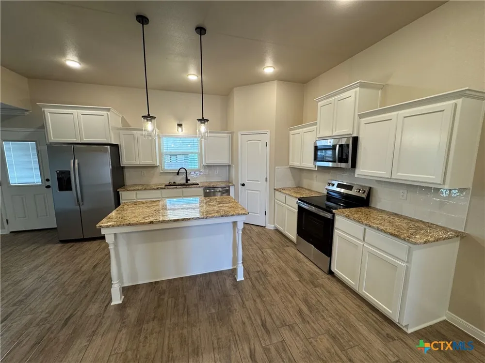 2540 Cowgirl Trail Belton, TX 76513