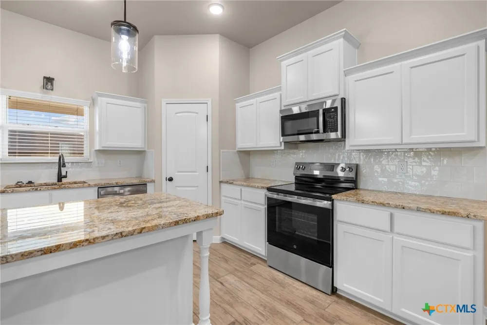 2540 Cowgirl Trail Belton, TX 76513