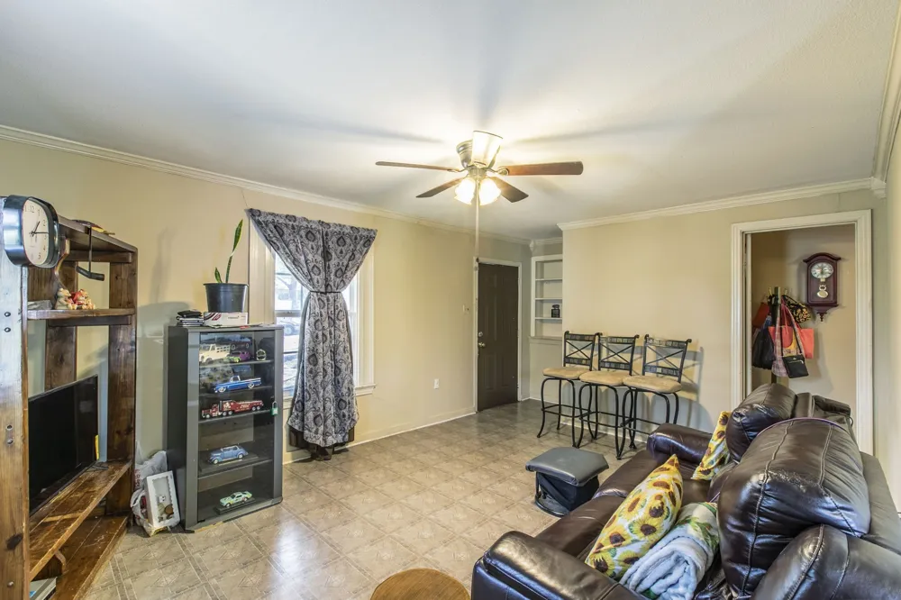 2101 Pine Avenue Waco, TX 76708