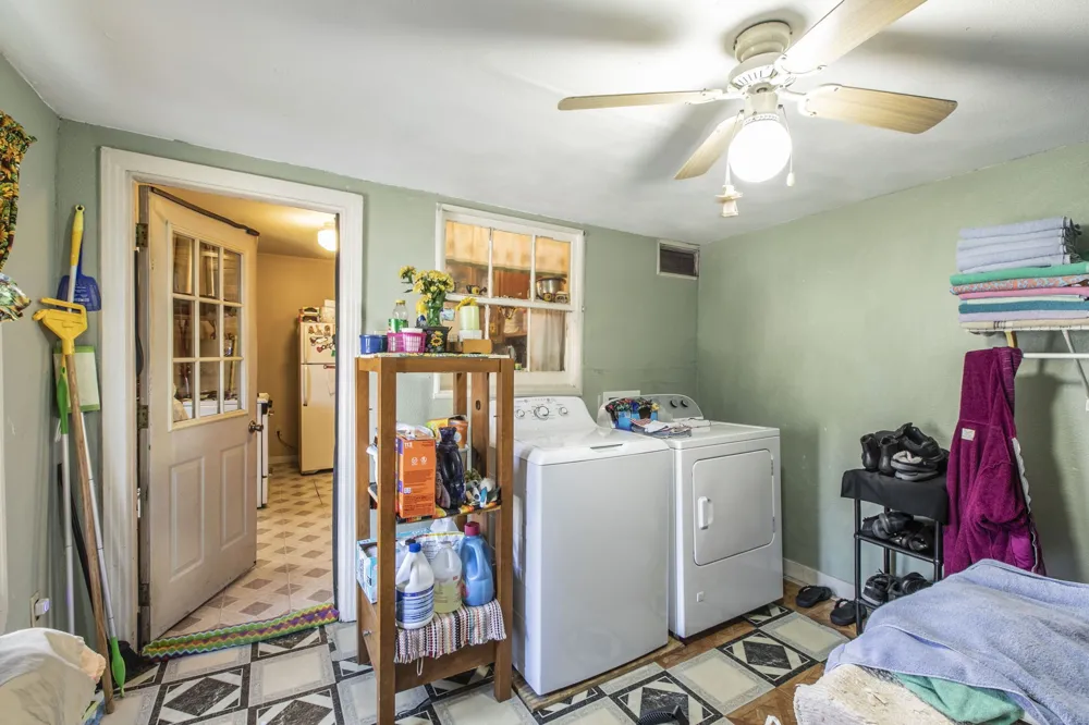 2101 Pine Avenue Waco, TX 76708