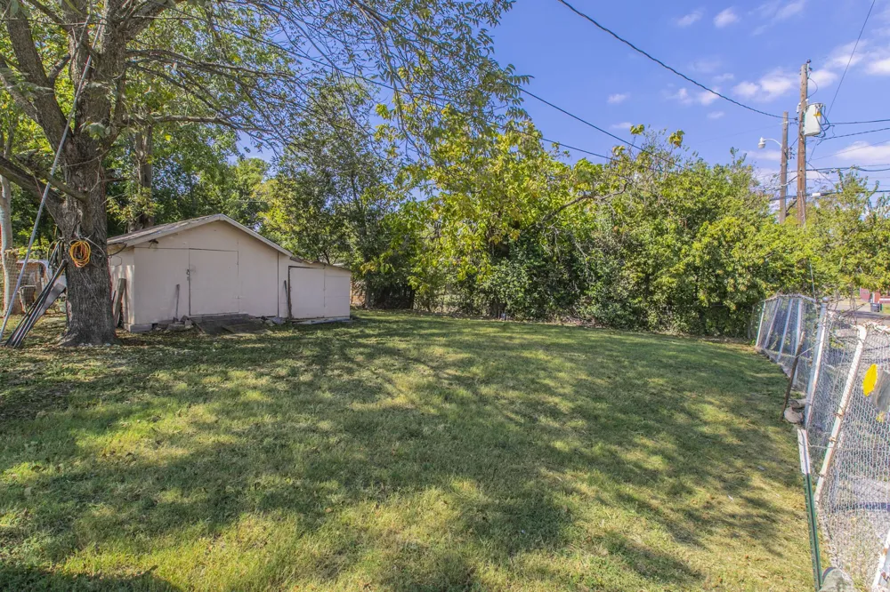 2101 Pine Avenue Waco, TX 76708