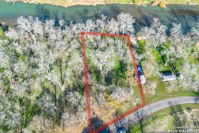 340 Deer Slayer Seguin, TX 78155