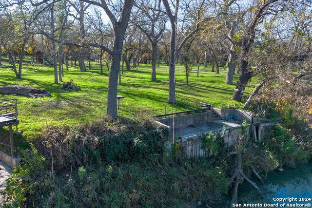 340 Deer Slayer Seguin, TX 78155