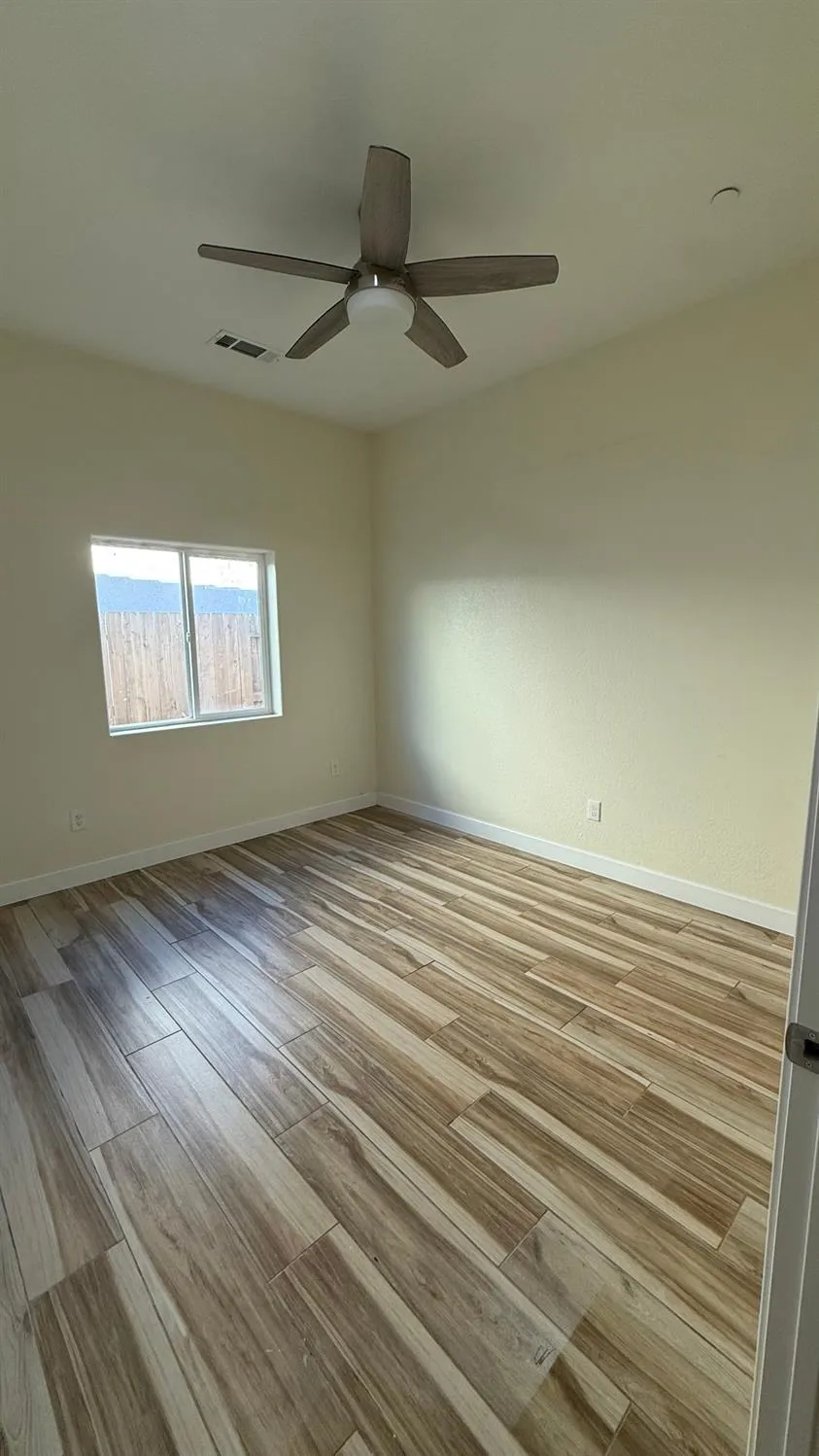 2772 Valley View Street Selma, CA 93662