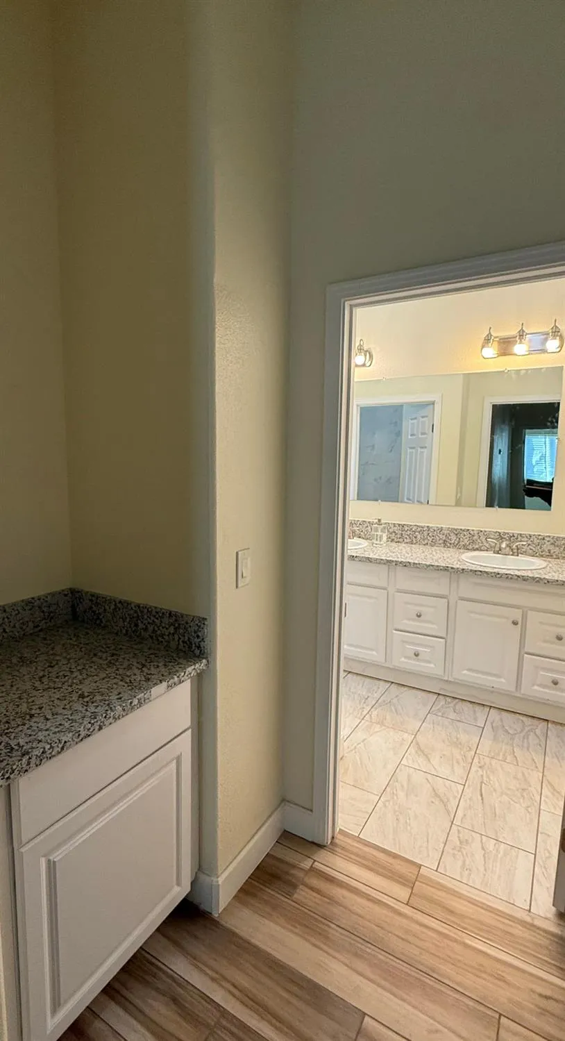 2772 Valley View Street Selma, CA 93662
