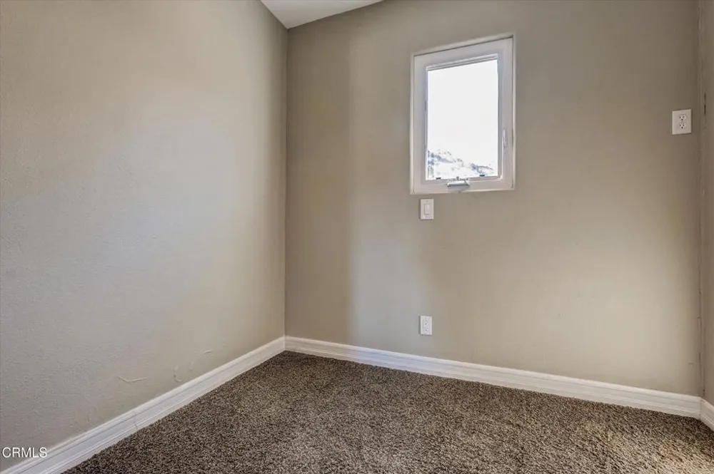 561 S Ventu Park Road Newbury Park, CA 91320