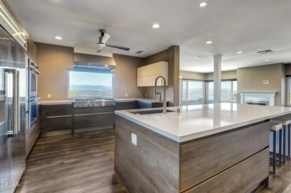 561 S Ventu Park Road Newbury Park, CA 91320