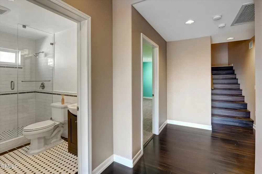 561 S Ventu Park Road Newbury Park, CA 91320