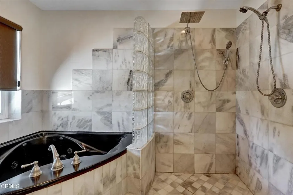 561 S Ventu Park Road Newbury Park, CA 91320