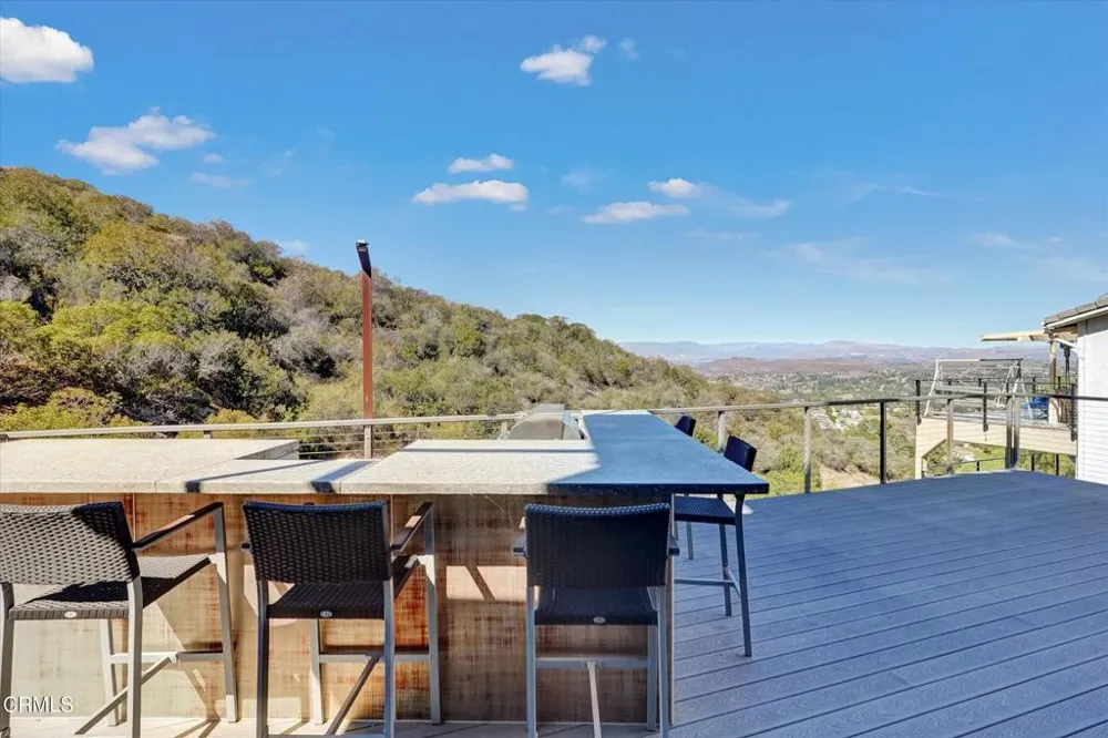 561 S Ventu Park Road Newbury Park, CA 91320