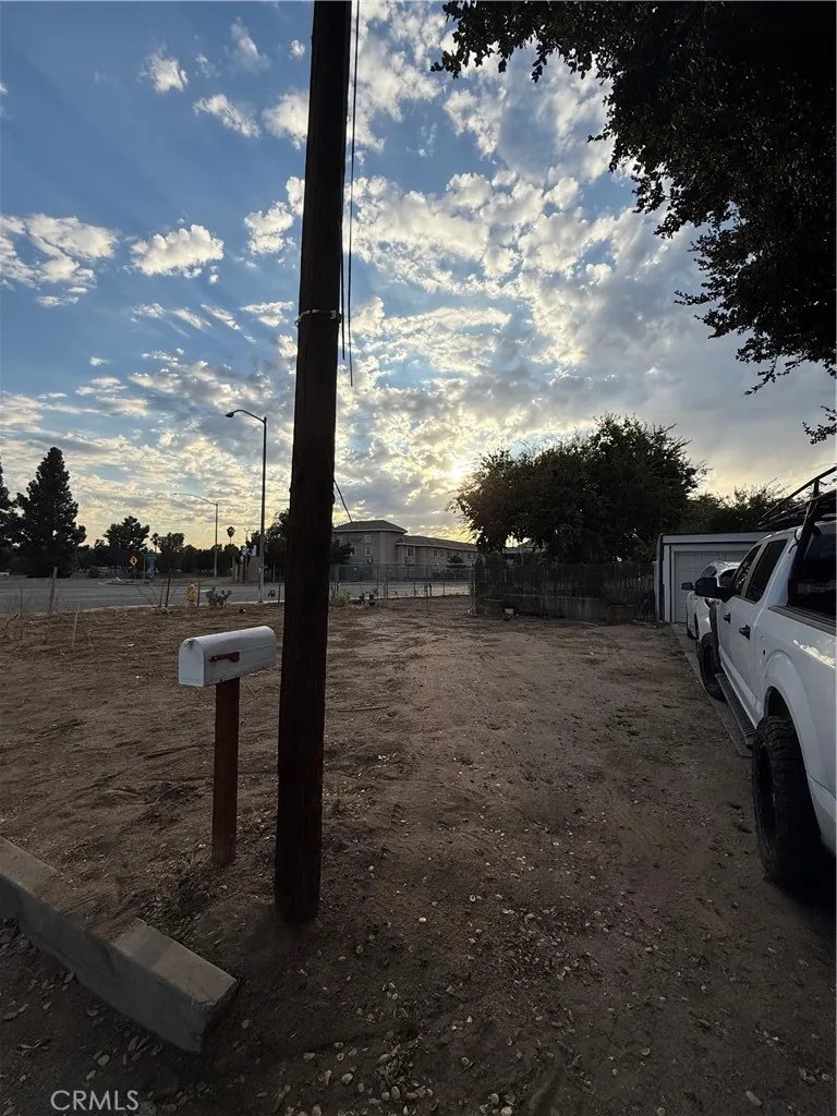 3040 N F St San Bernardino, CA 92405
