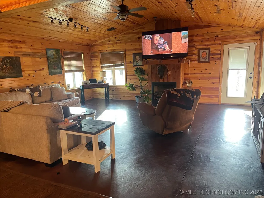 107794 S 4540 Vian, OK 74962