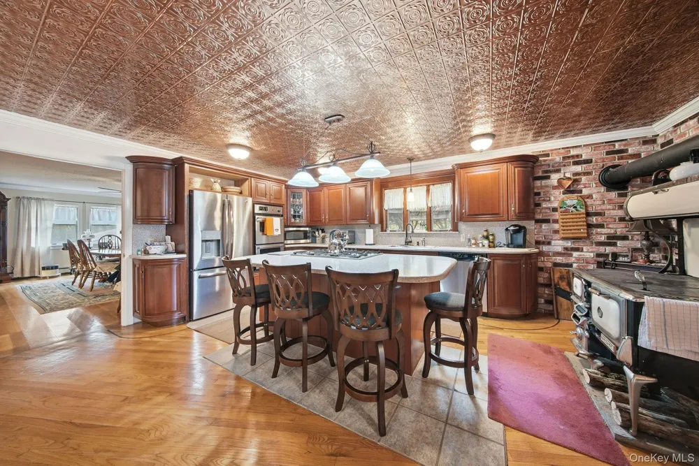 45 Coopers Corner Road Monticello, NY 12701