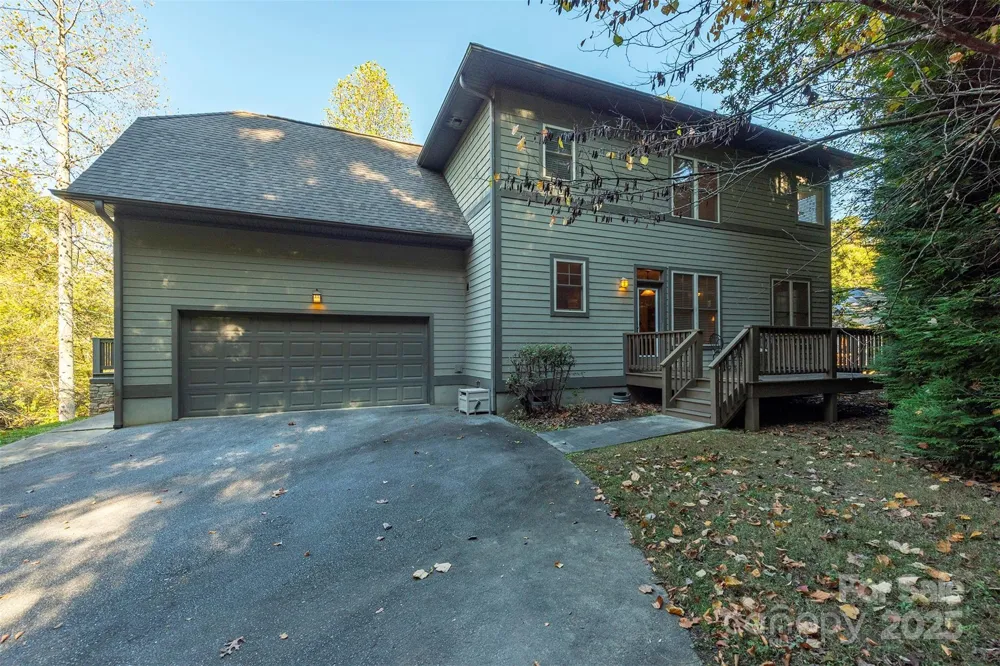 4 Yellow Owl Court Biltmore Lake, NC 28715
