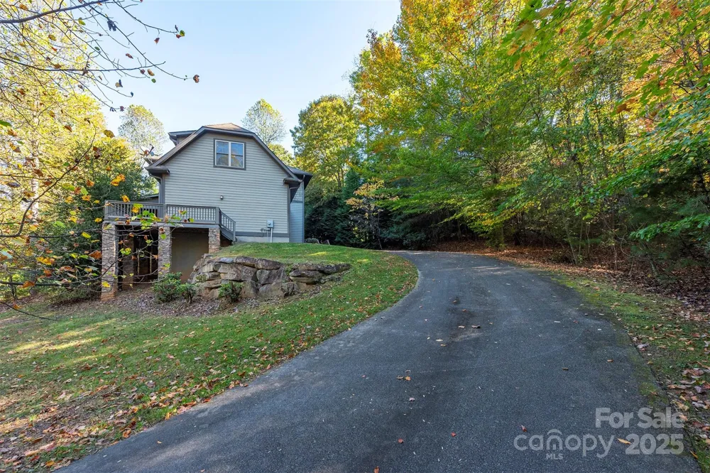 4 Yellow Owl Court Biltmore Lake, NC 28715