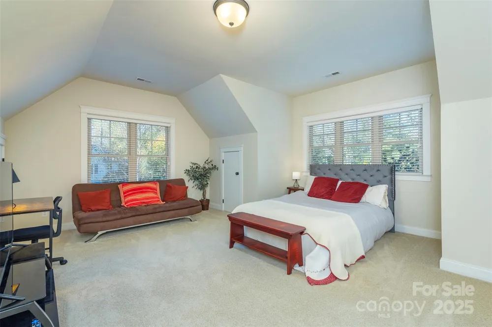 4 Yellow Owl Court Biltmore Lake, NC 28715