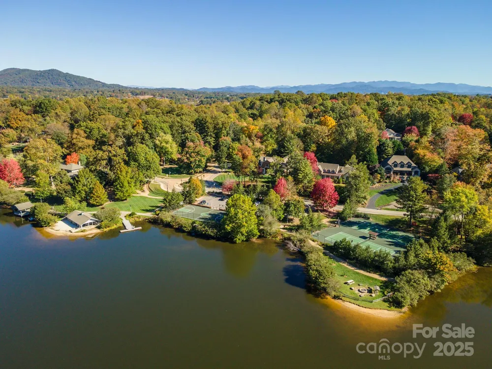 4 Yellow Owl Court Biltmore Lake, NC 28715