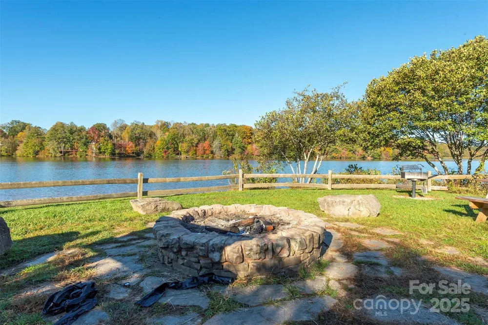 4 Yellow Owl Court Biltmore Lake, NC 28715