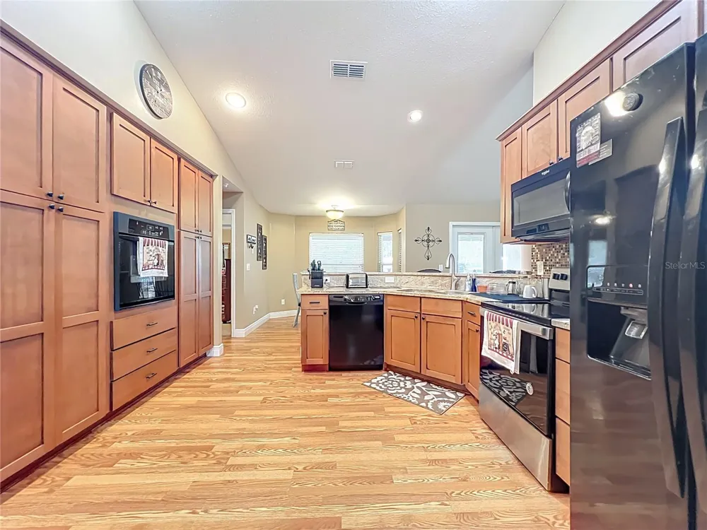 12611 NE 36TH AVENUE Anthony, FL 32617
