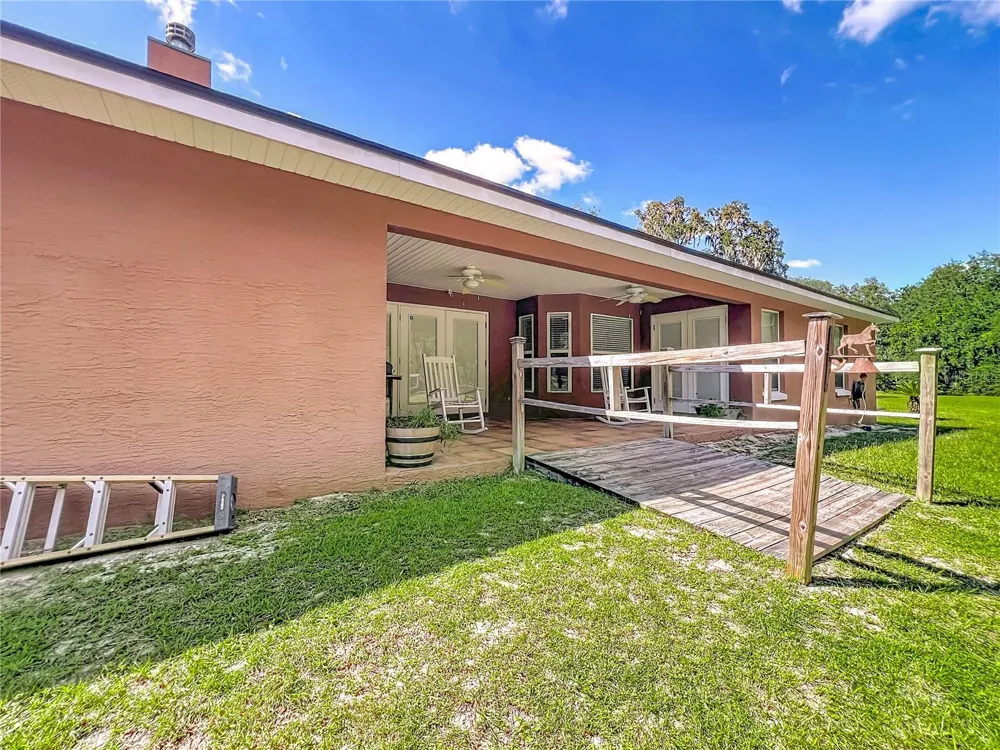 12611 NE 36TH AVENUE Anthony, FL 32617