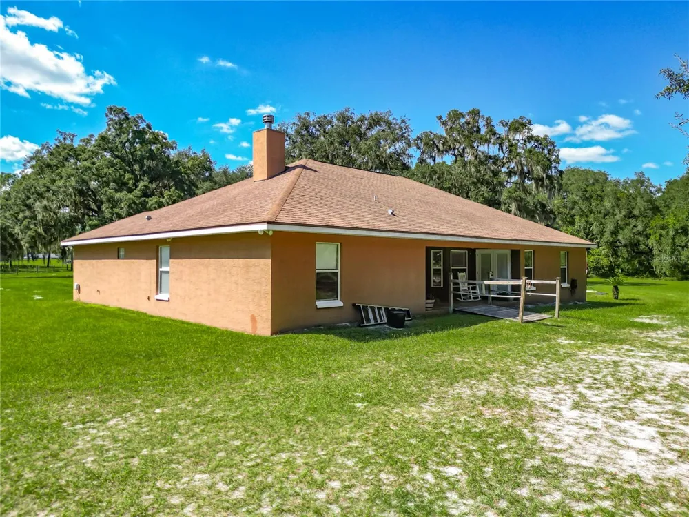 12611 NE 36TH AVENUE Anthony, FL 32617