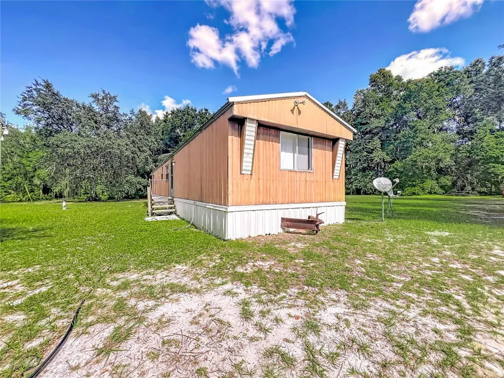 12611 NE 36TH AVENUE Anthony, FL 32617