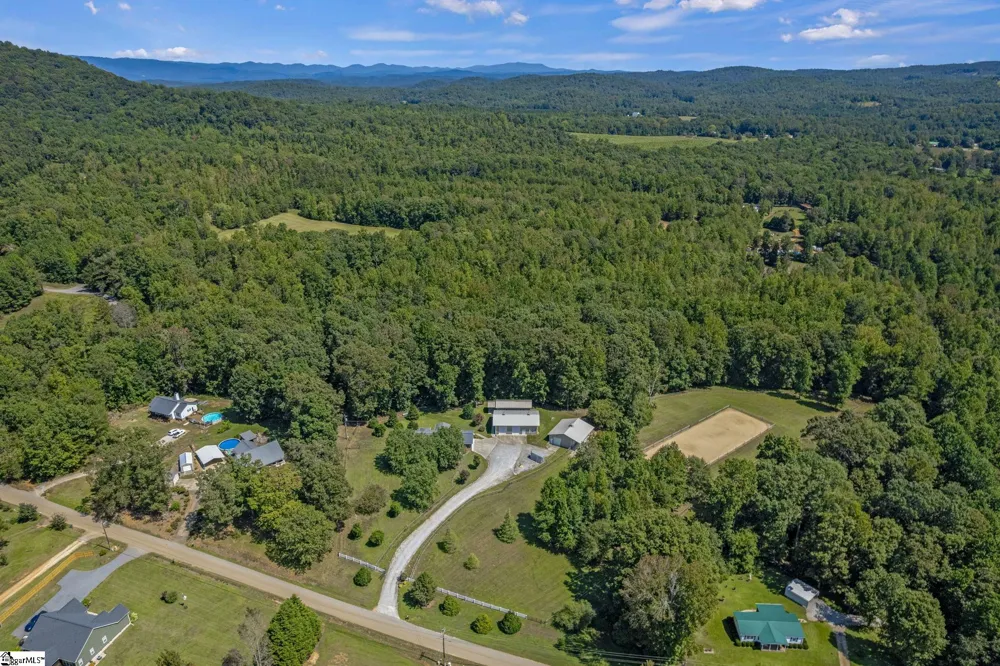 316 Mountain Estates Road Pickens, SC 29671