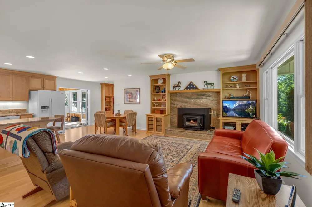 316 Mountain Estates Road Pickens, SC 29671