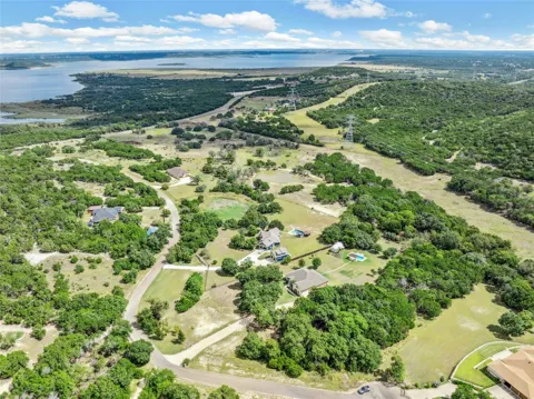 1386 Windy Hill